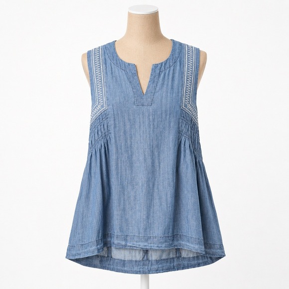 Alya Tops - Boho Embroidered Pleated Chambray Sleeveless Top Size M Blue Western Festival